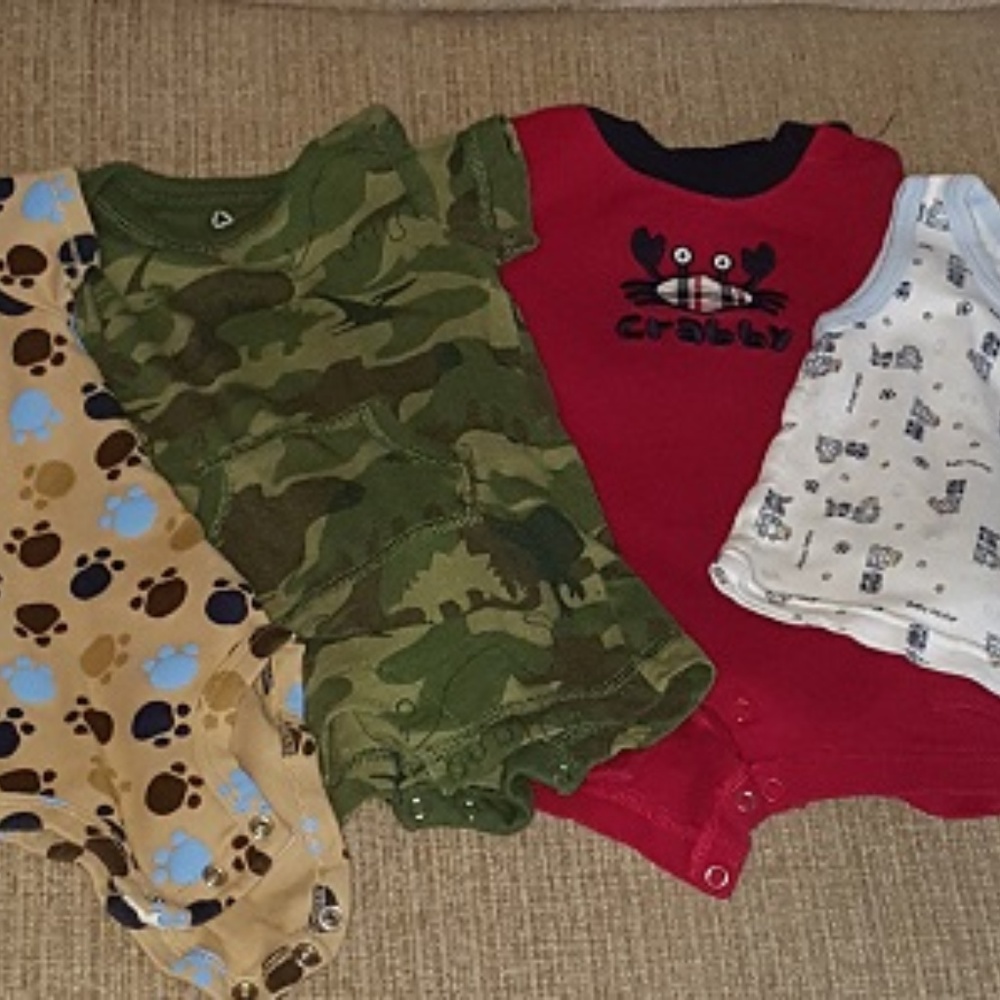 Infant Boy's Clothes 4 PC Bundle 0-3 months